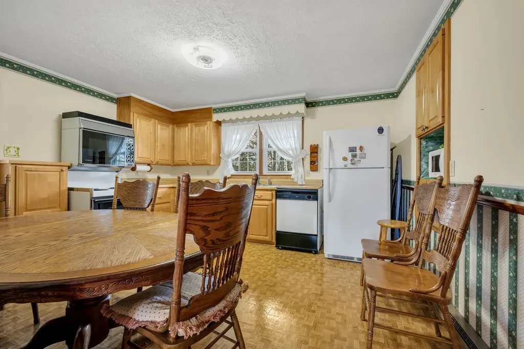 3355 Highway 47 North White Bluff TN 37187