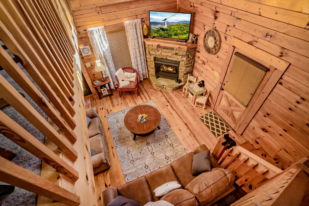 552 Blackberry Ridge Way Pigeon Forge TN 37863