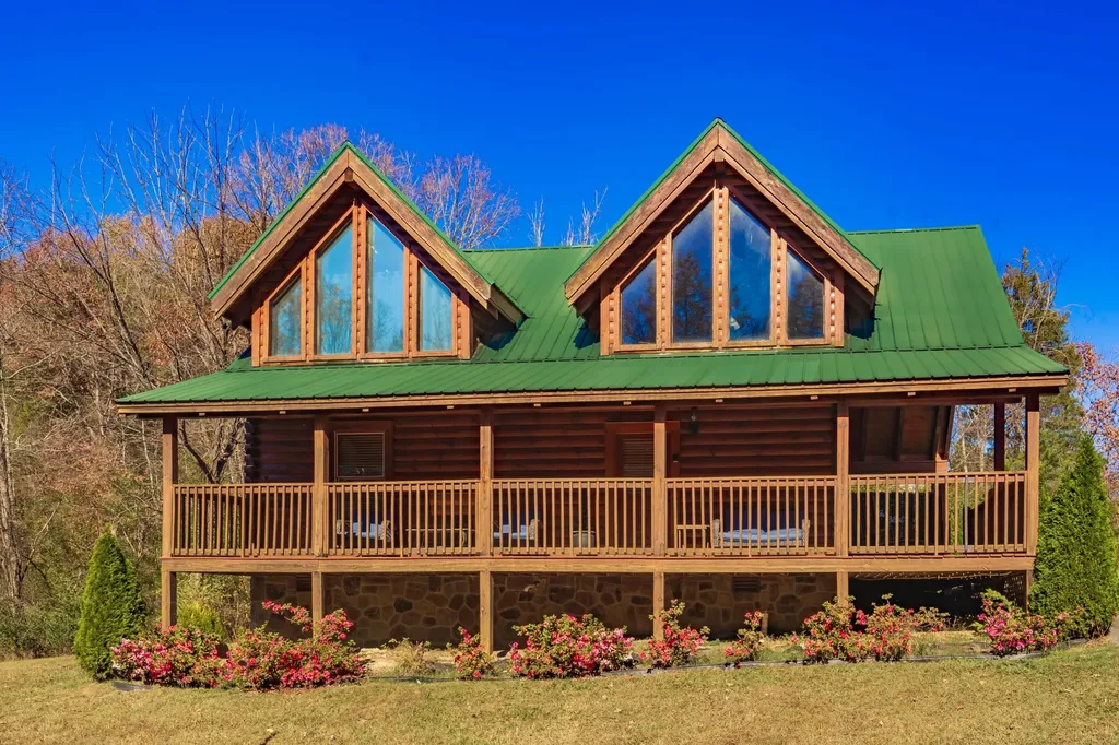 552 Blackberry Ridge Way Pigeon Forge TN 37863