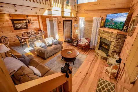 552 Blackberry Ridge Way Pigeon Forge TN 37863