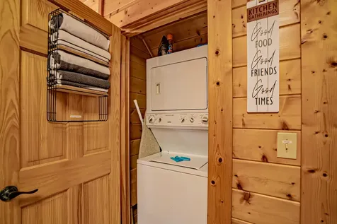 552 Blackberry Ridge Way Pigeon Forge TN 37863