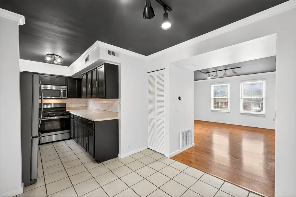 5515 Country Drive Nashville TN 37211