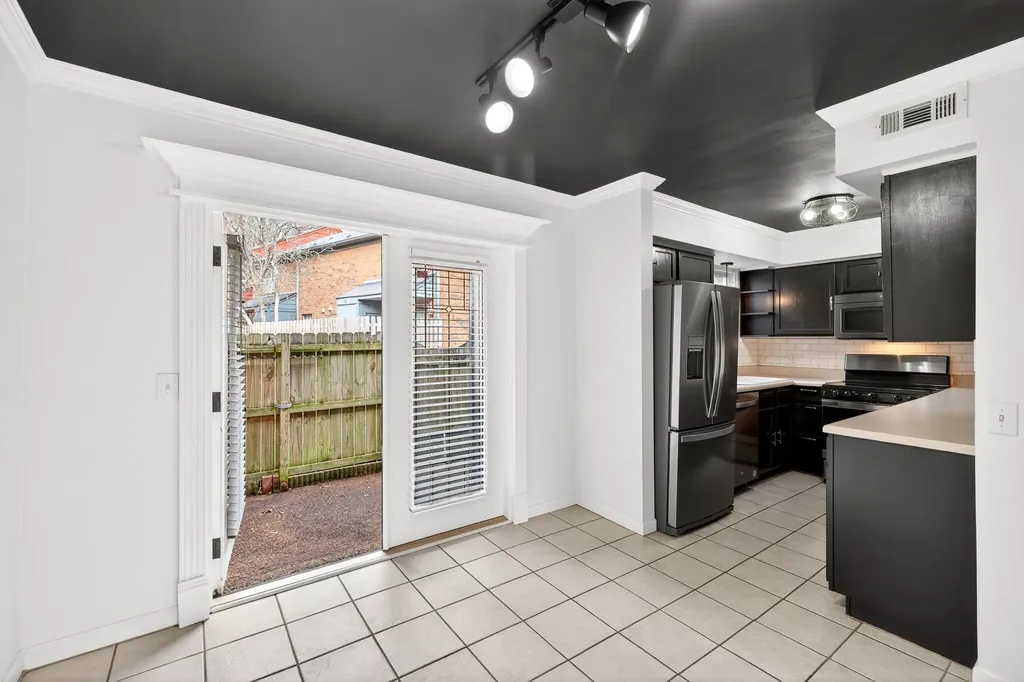 5515 Country Drive Nashville TN 37211