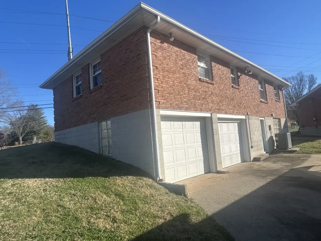 461 Annex Avenue Nashville TN 37209