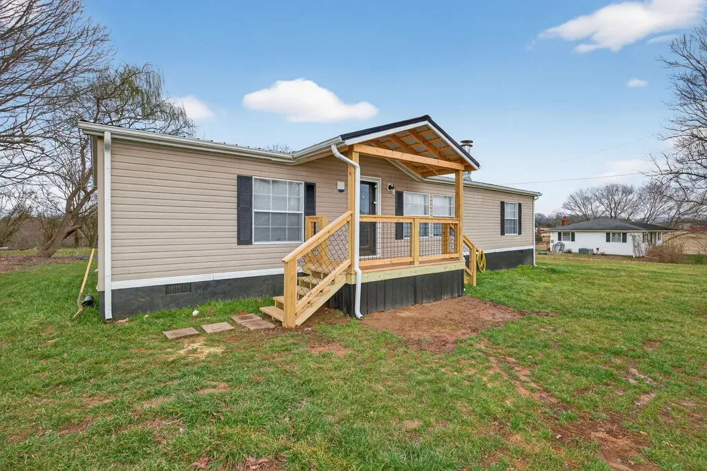 4266 Burgess Falls Road Sparta TN 38583
