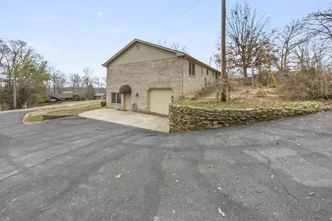 188 Trotters Circle Estill Springs TN 37330