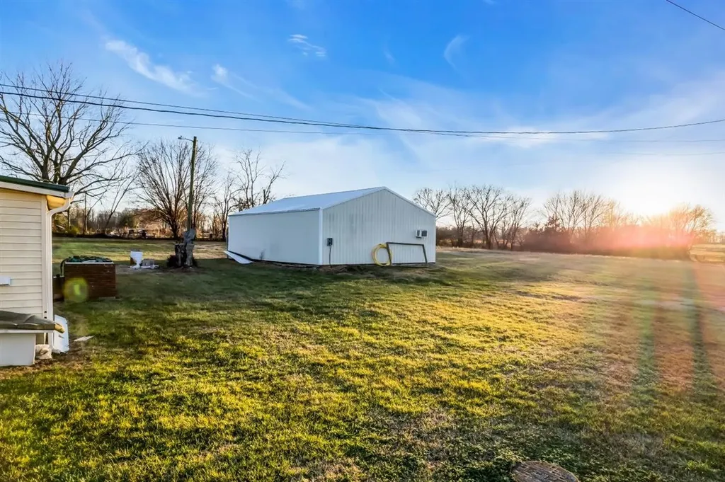 3133 Academy Road Portland TN 37148