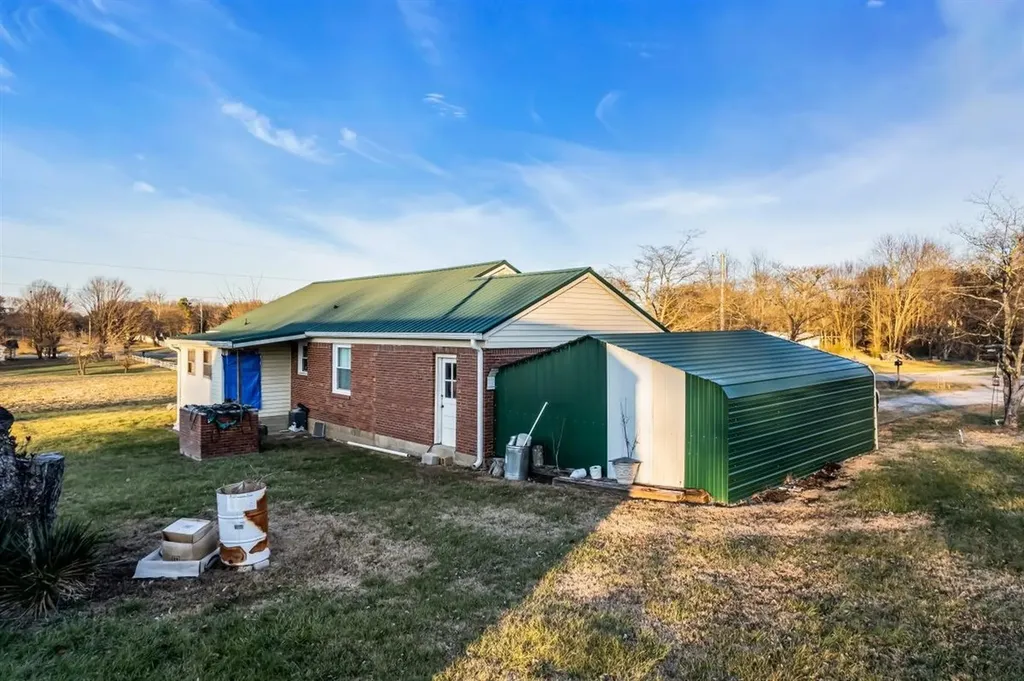 3133 Academy Road Portland TN 37148