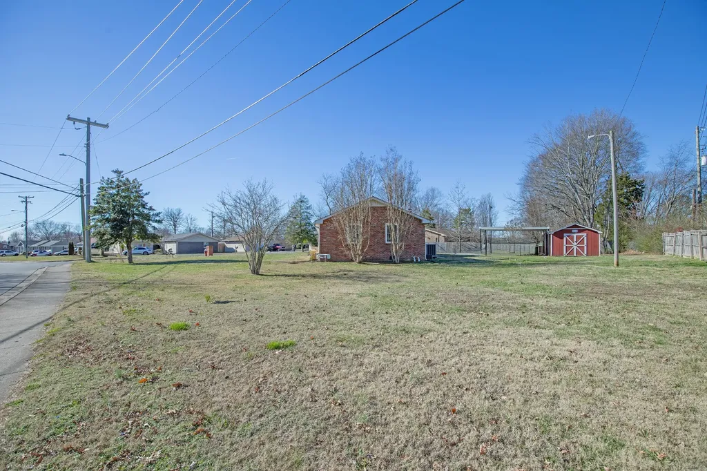 2604 Hickory Drive Springfield TN 37172