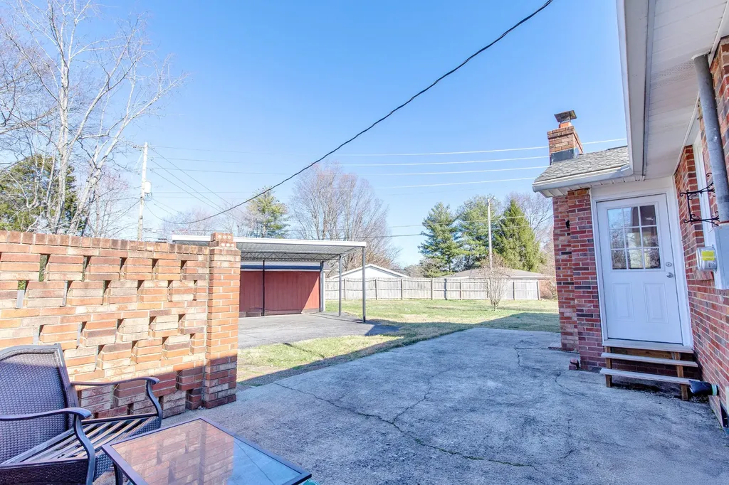 2604 Hickory Drive Springfield TN 37172