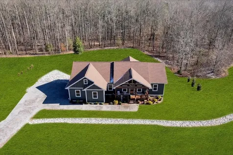 636 Raulston Falls Road Jasper TN 37347