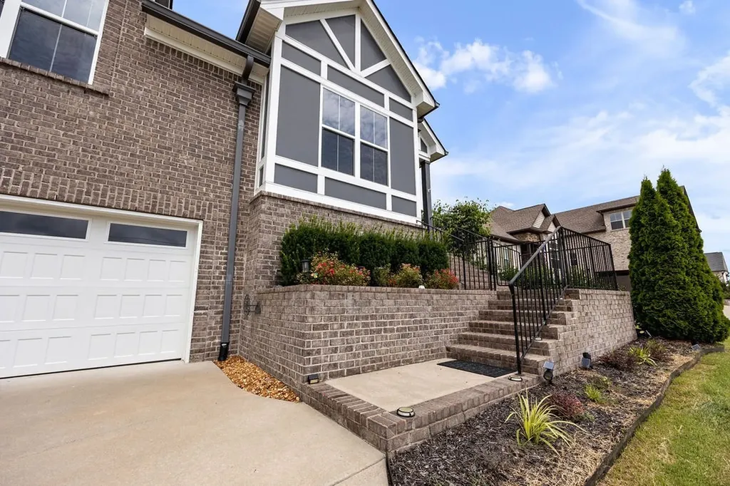 147 Enoch Way Gallatin TN 37066
