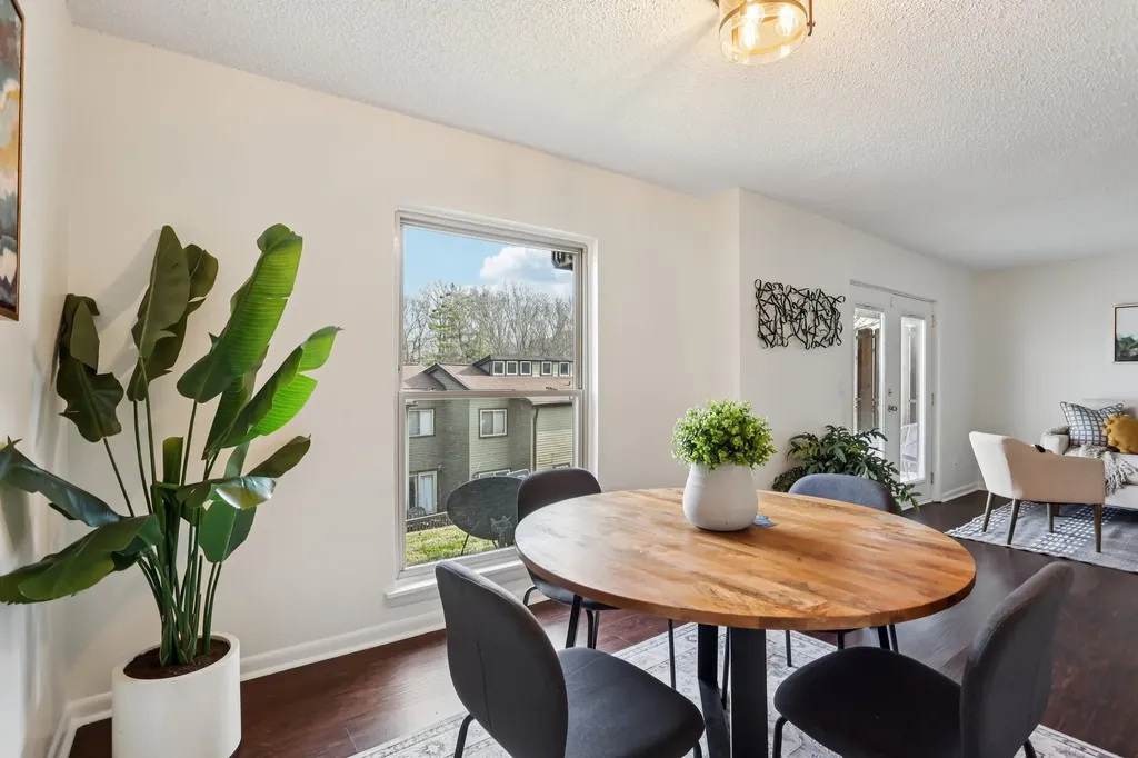 401 Summit Ridge Place Nashville TN 37215