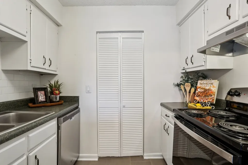 401 Summit Ridge Place Nashville TN 37215
