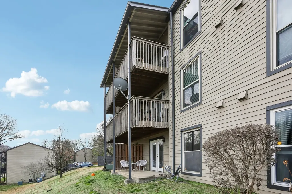 401 Summit Ridge Place Nashville TN 37215