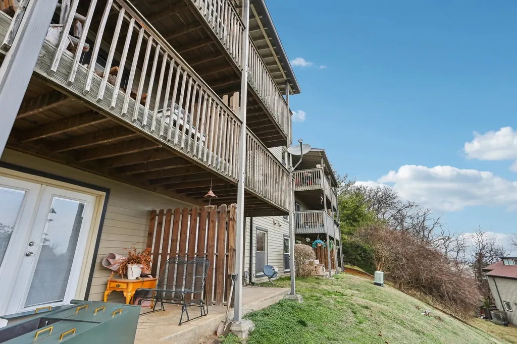 401 Summit Ridge Place Nashville TN 37215