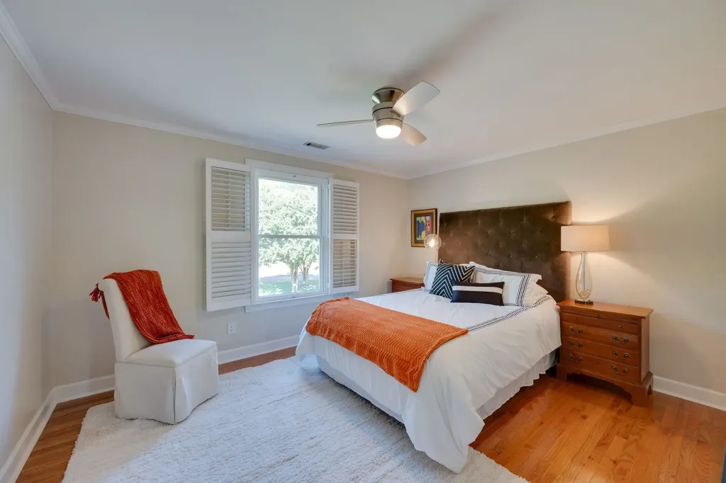 65 Ravenwood Hills Circle Nashville TN 37215
