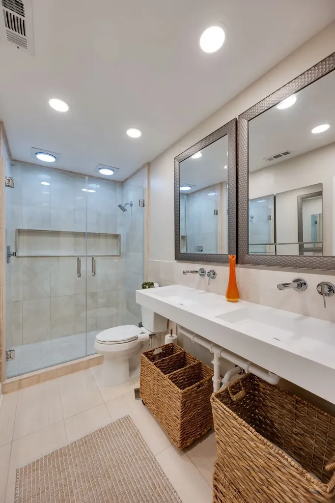 65 Ravenwood Hills Circle Nashville TN 37215