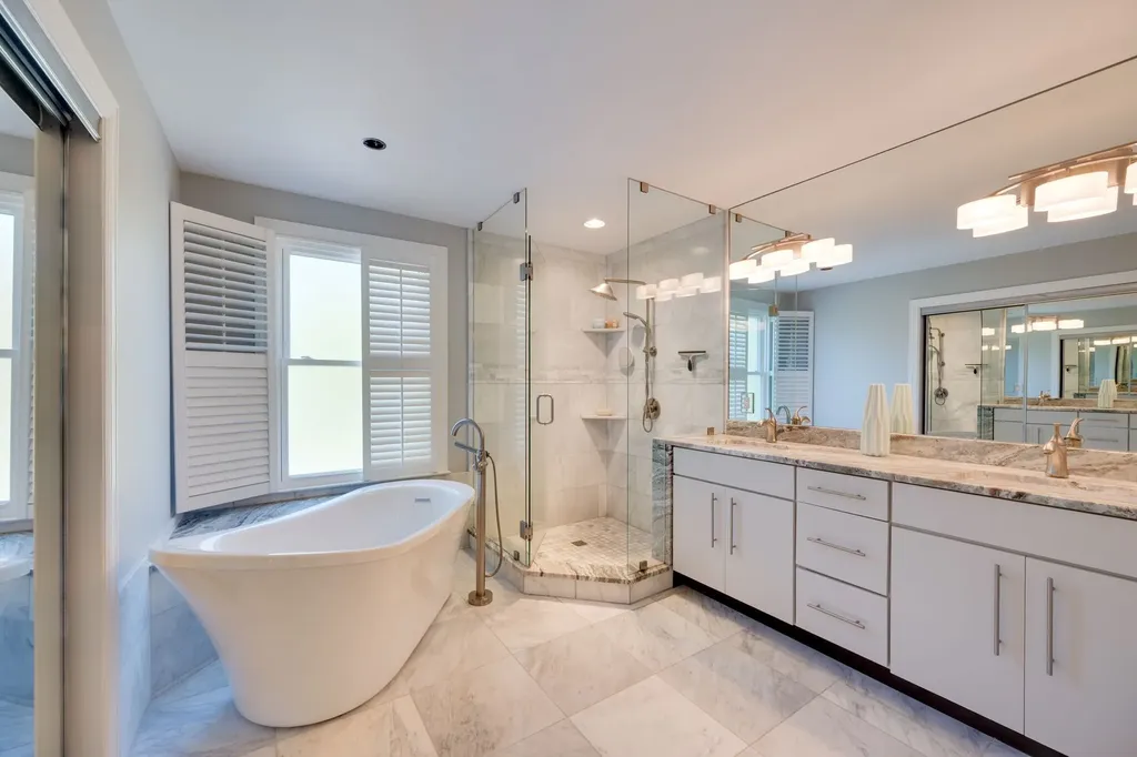 65 Ravenwood Hills Circle Nashville TN 37215
