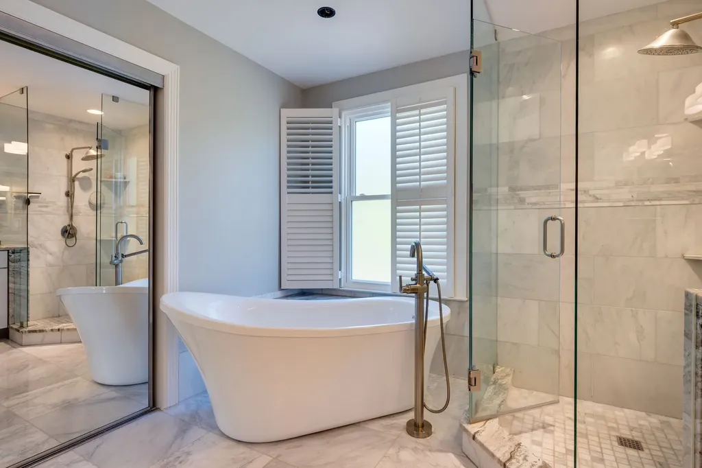 65 Ravenwood Hills Circle Nashville TN 37215