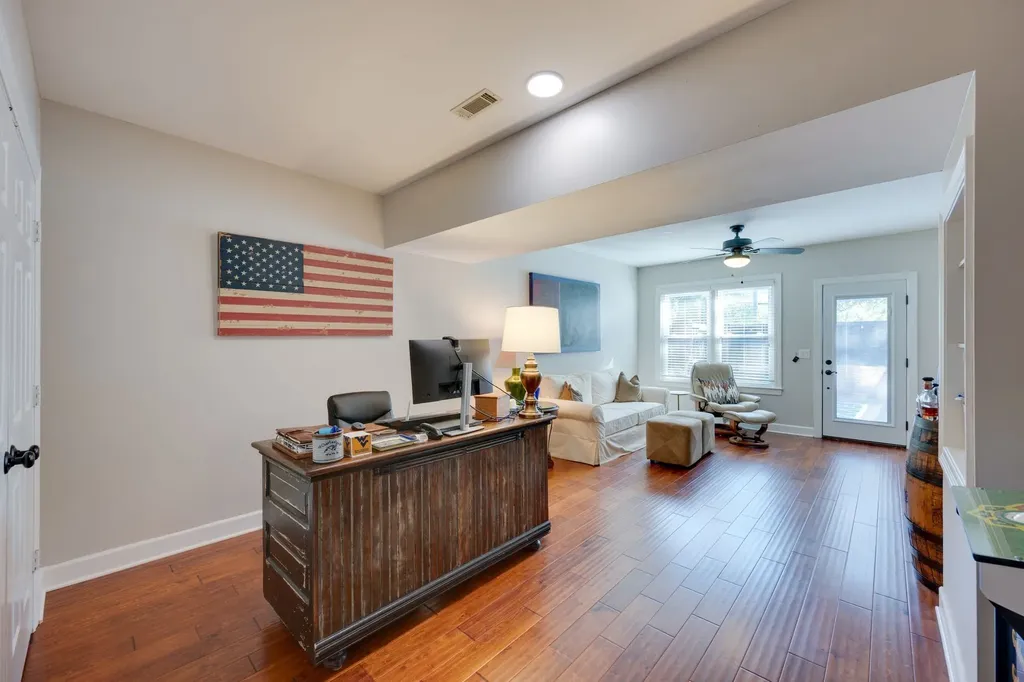 65 Ravenwood Hills Circle Nashville TN 37215