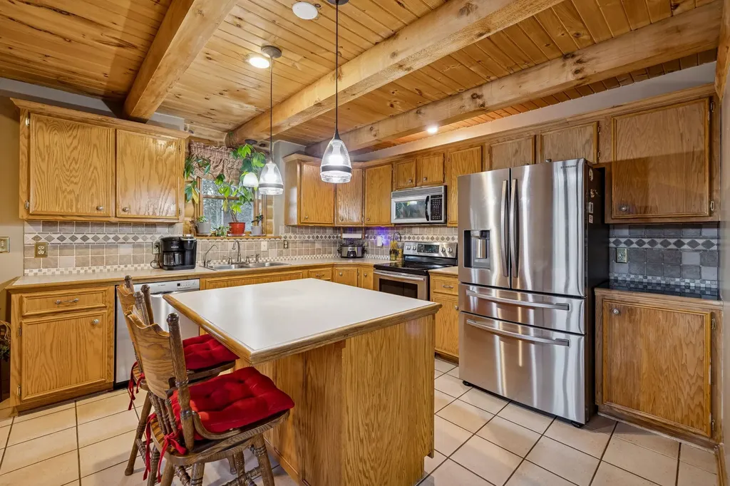 20151 Ben Fly Road Lyles TN 37098