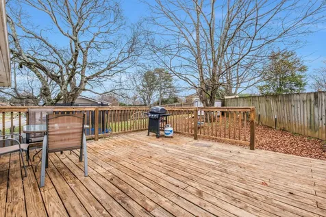 200 Bonnaoaks Drive Hermitage TN 37076