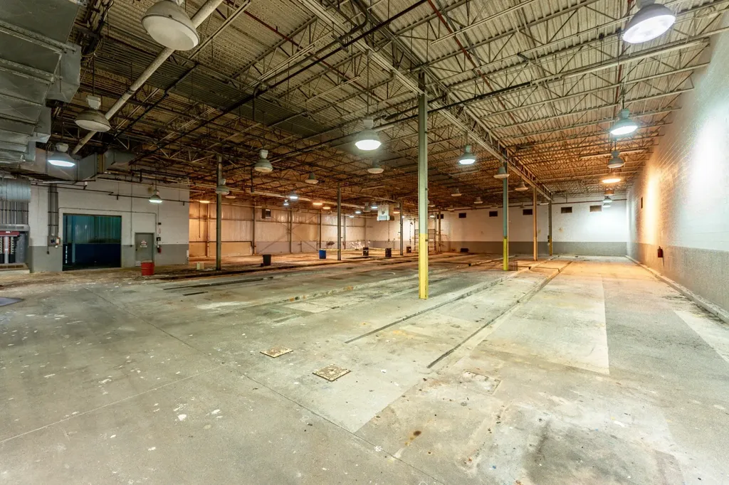 200 Universal Drive Centerville TN 37033