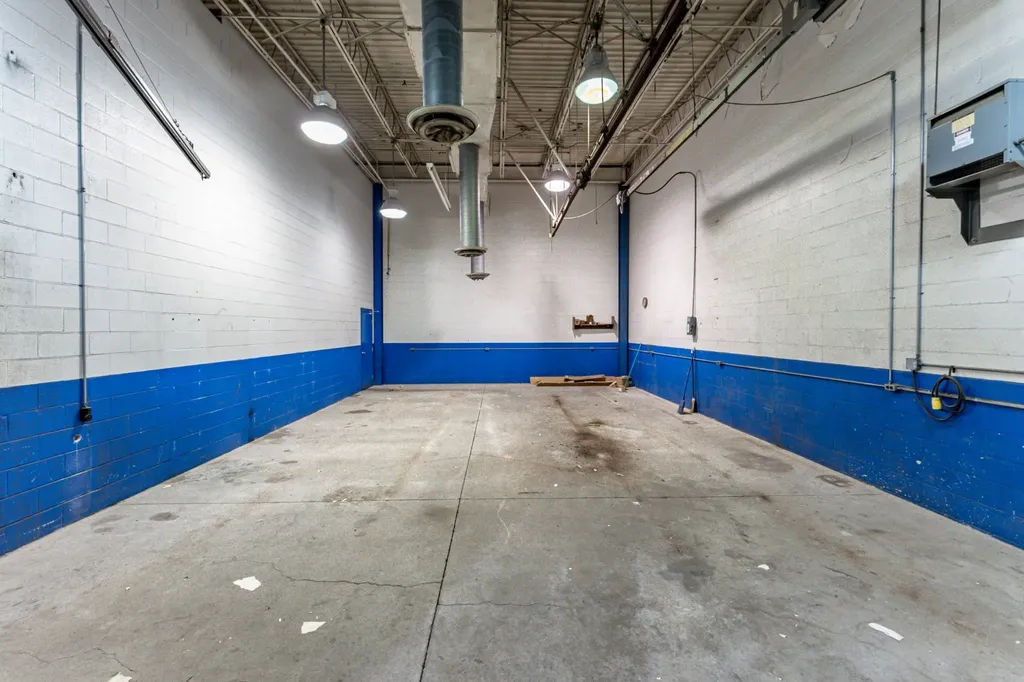 200 Universal Drive Centerville TN 37033