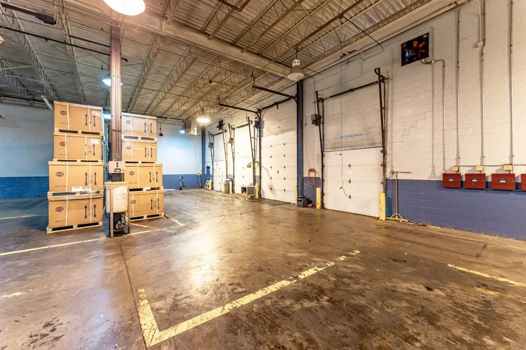 200 Universal Drive Centerville TN 37033