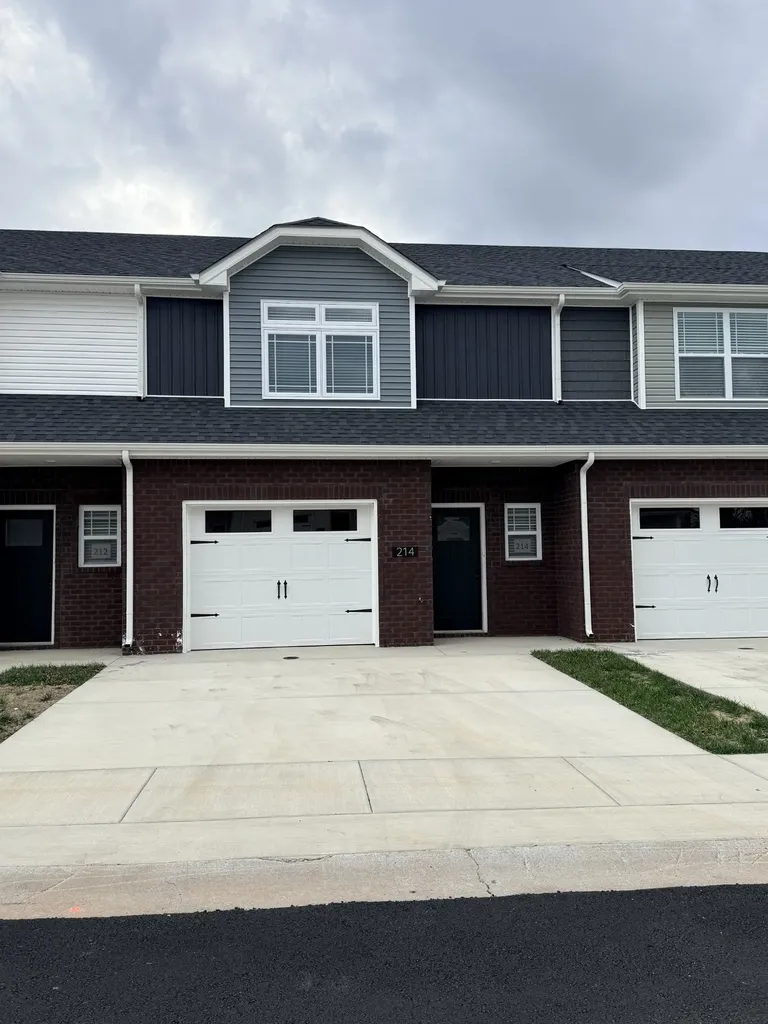 214 W Fallow Court Clarksville TN 37040