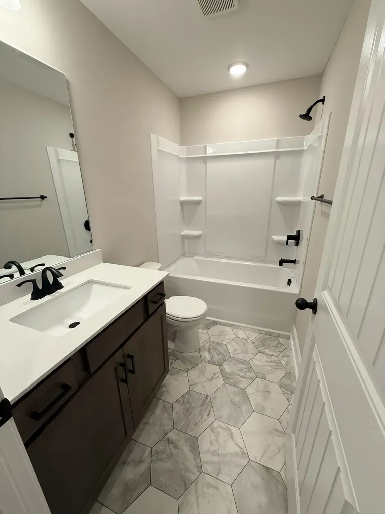 214 W Fallow Court Clarksville TN 37040
