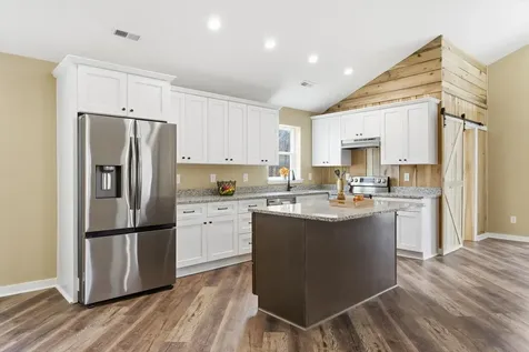 776 Norris Hollow Road Vanleer TN 37181