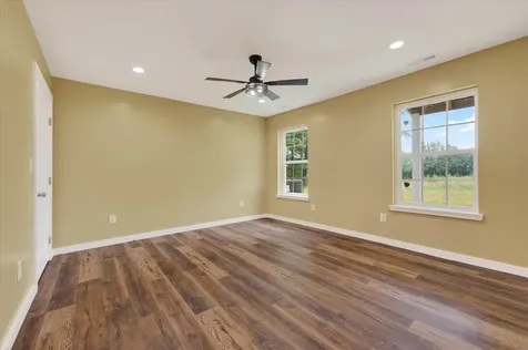 776 Norris Hollow Road Vanleer TN 37181