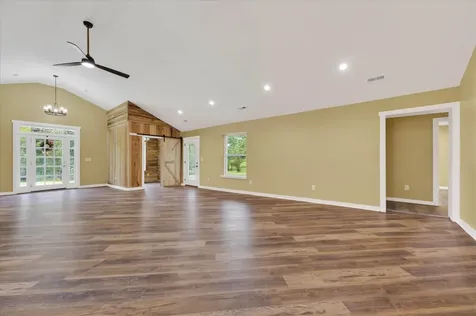 776 Norris Hollow Road Vanleer TN 37181
