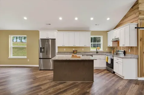 776 Norris Hollow Road Vanleer TN 37181