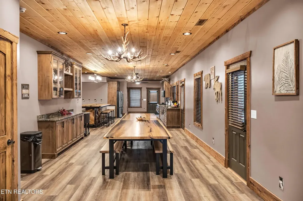 173 Rafter Road Tellico Plains TN 37385