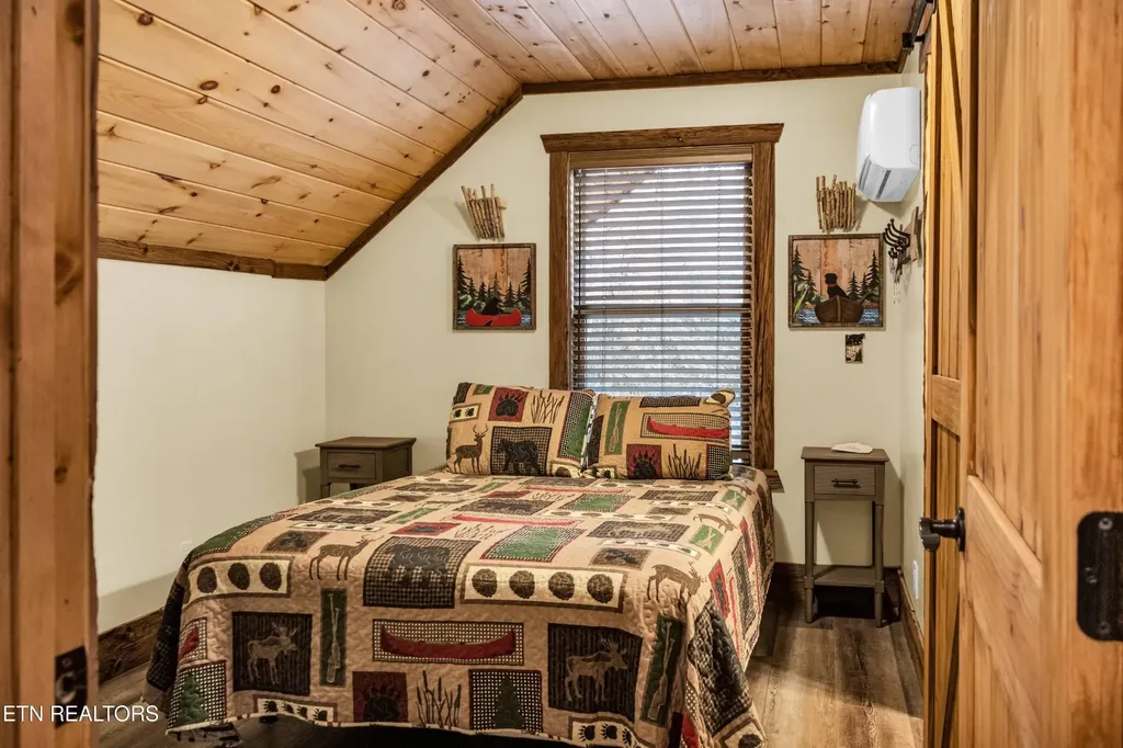 173 Rafter Road Tellico Plains TN 37385