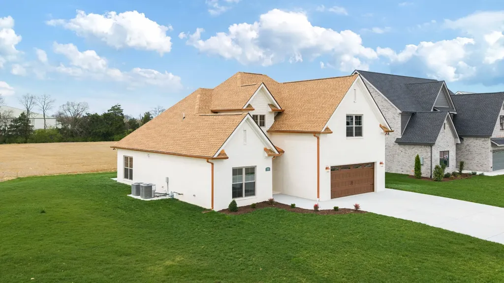 5552 Sinclair Street Murfreesboro TN 37127