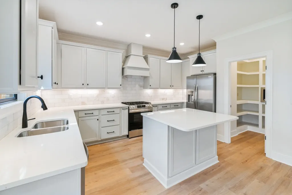 5540 Sinclair Street Murfreesboro TN 37127
