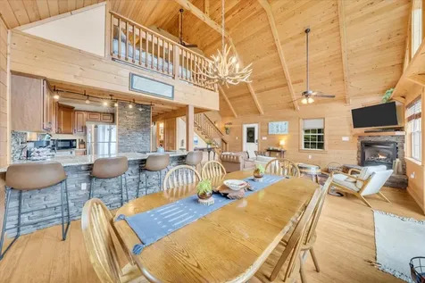 2007 Laurel Lake Drive Monteagle TN 37356