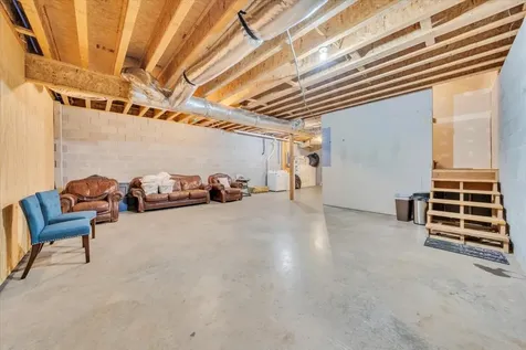 2007 Laurel Lake Drive Monteagle TN 37356