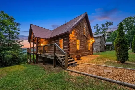 2007 Laurel Lake Drive Monteagle TN 37356