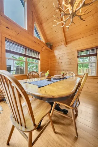 2007 Laurel Lake Drive Monteagle TN 37356