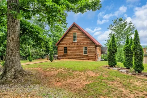 2007 Laurel Lake Drive Monteagle TN 37356