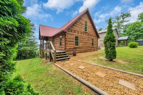 2007 Laurel Lake Drive Monteagle TN 37356
