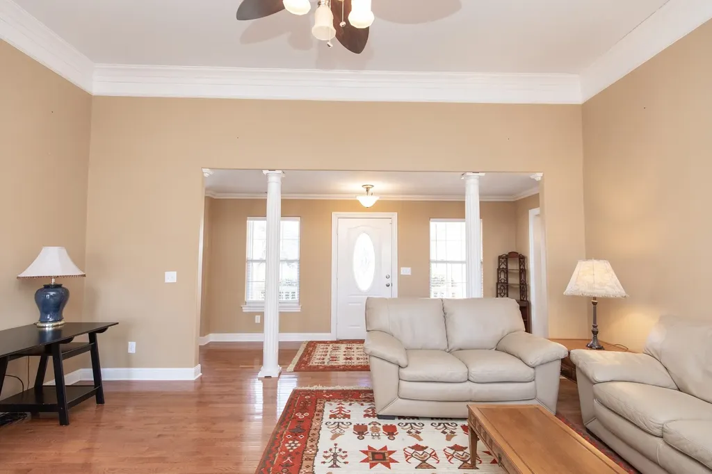 106 Bedrock Drive White House TN 37188