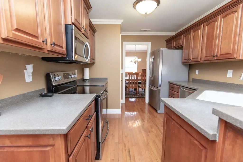 106 Bedrock Drive White House TN 37188