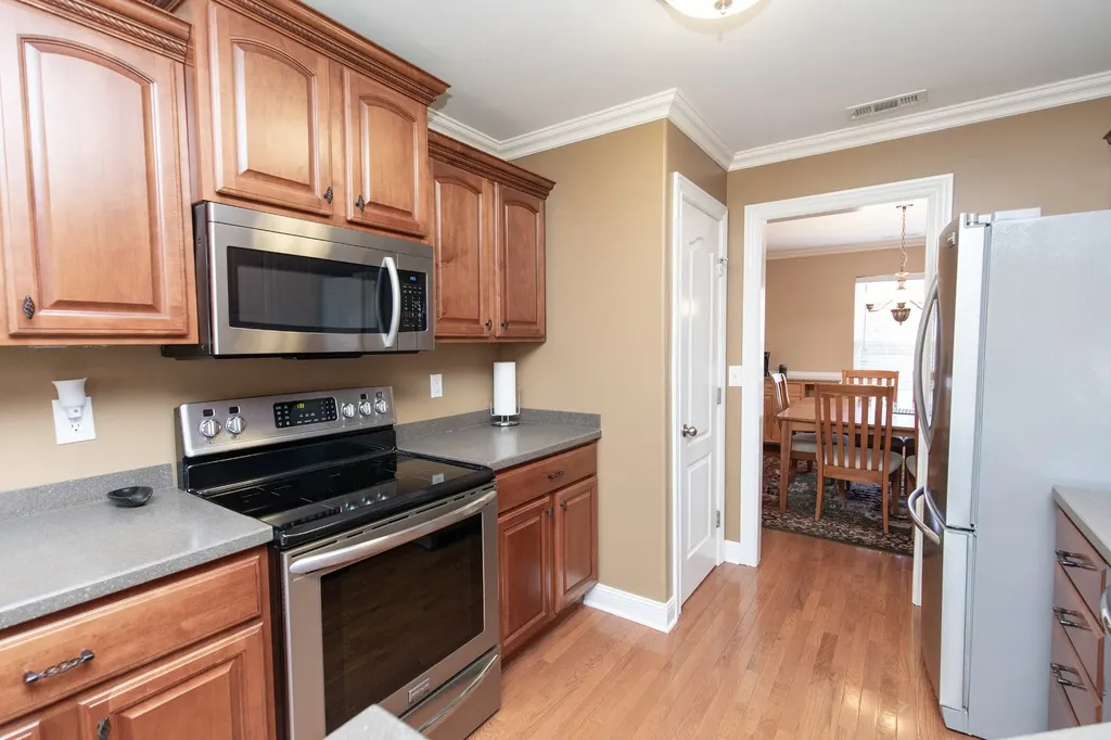 106 Bedrock Drive White House TN 37188