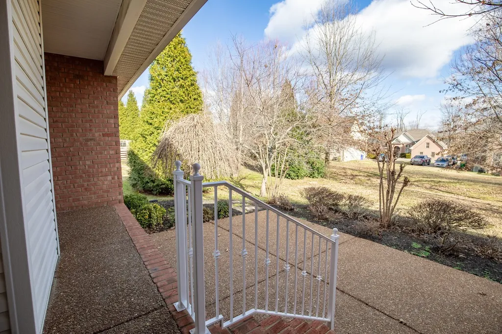 106 Bedrock Drive White House TN 37188